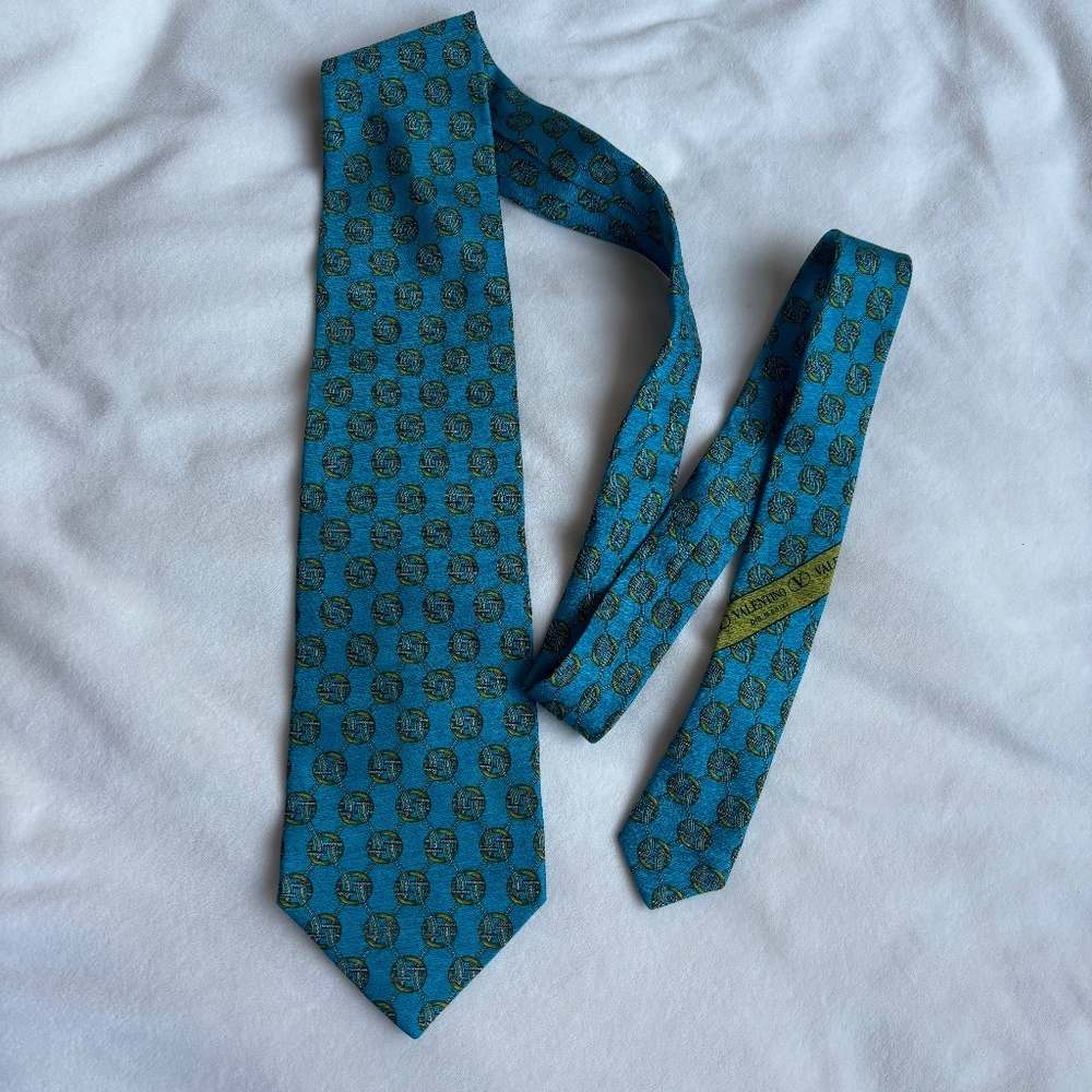 vintage valentino tie